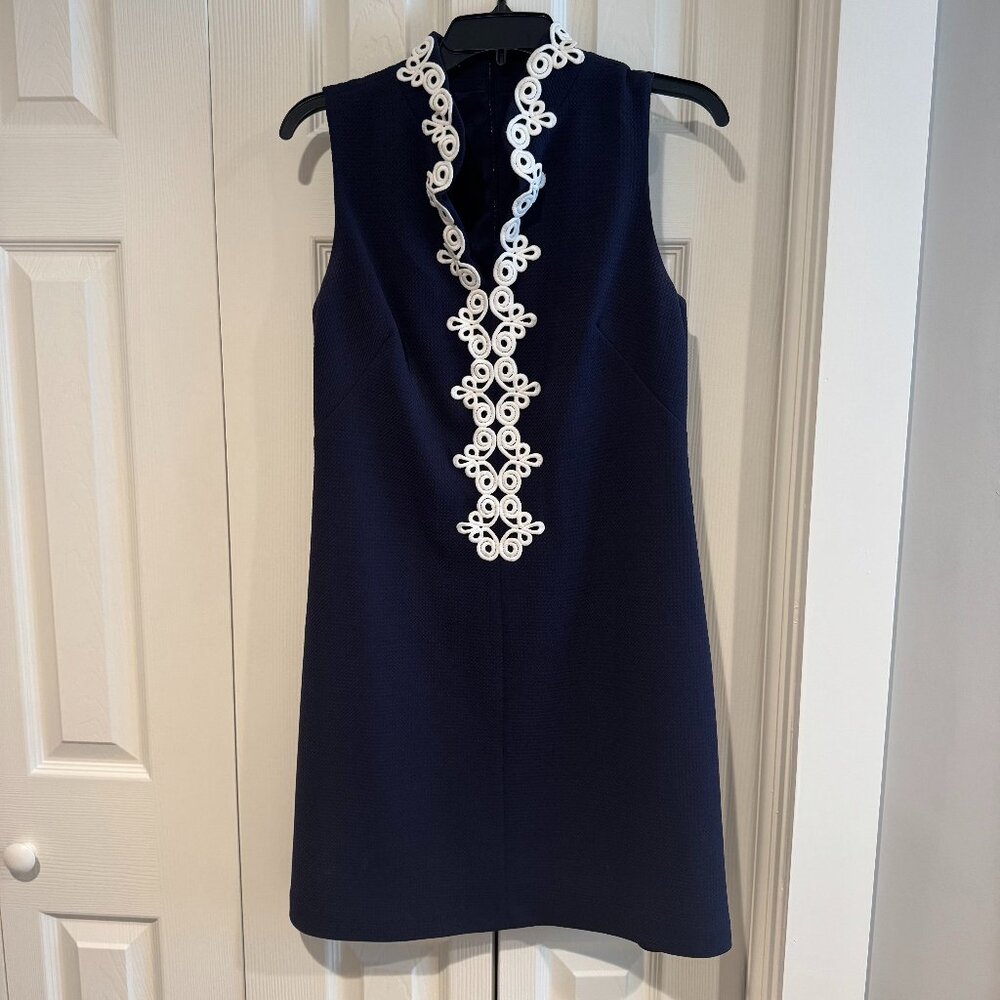 Vince Camuto Navy & White Mandarin Collar Sleeveless Mini Shift Dress Sz 8 - Picture 2 of 9